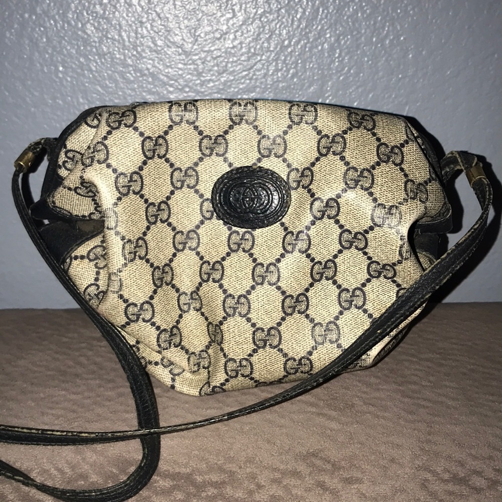 Authentic Vintage Gucci crossbody bag